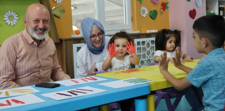 “HAYATIN TÜM RENKLERİ, 7’DEN 70’E BU ÇATI ALTINDA BULUŞUYOR!”
