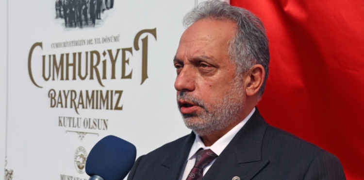TALAS BELEDİYESİ YİNE YAPTI YAPACAĞINI, CUMHURİYET BAYRAMINA ÖZEL KONSEPT