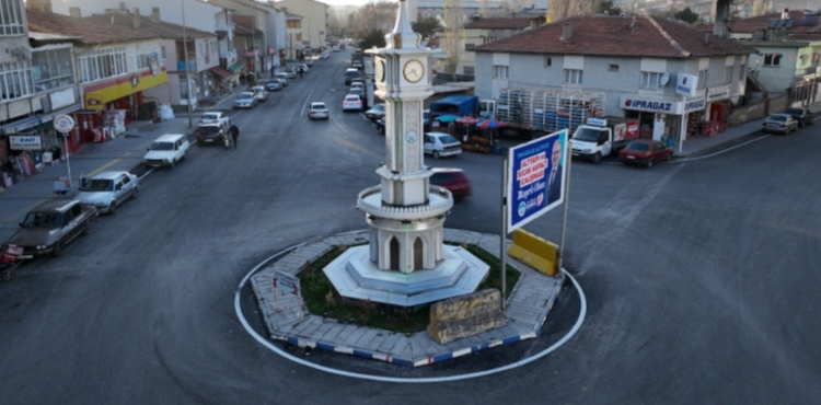 BAKAN BYKKILI: PINARBAI MERKEZE 50 MLYON TLLK ASFALT YATIRIMI YAPIYORUZ