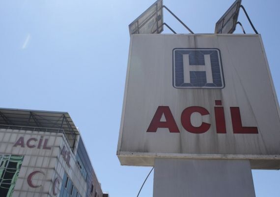 19 yandaki yabanc uyruklu ahs baklayan .Y.: Elimdeki ban stne dt
