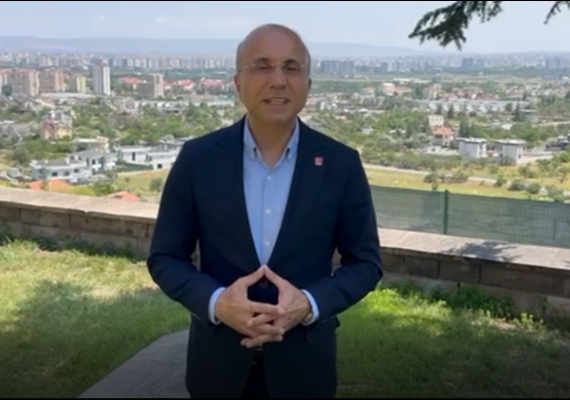 CHPL AKIN GEN: HER LTRE ST ZARAR, RETC BORLA YAIYOR