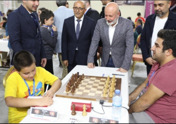 SATRANTA KAZANAN, TRKYENN GELECE OLAN EVLATLARIMIZDIR