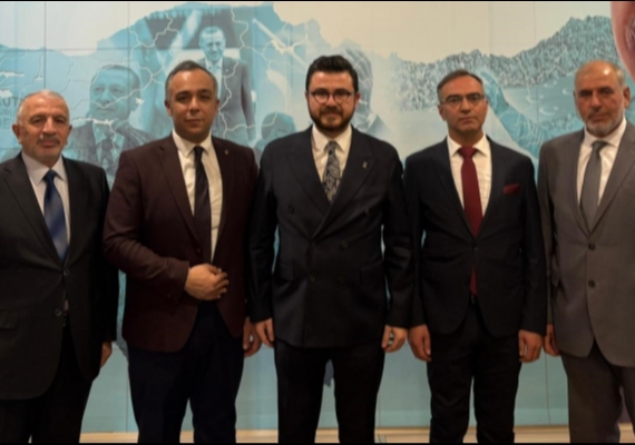 AK Parti�de 3 il�e ba�kanl���na yeni atamalar yap�ld�