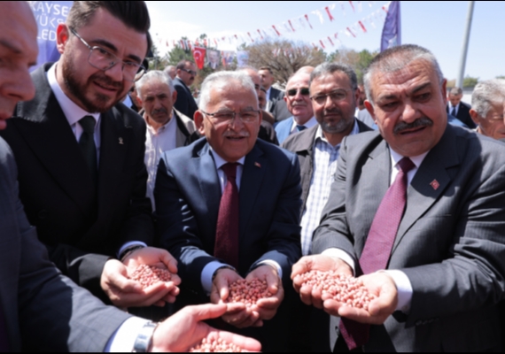 BA�KAN B�Y�KKILIǒTAN TARIM VE HAYVANCILIKTA 1 YILDA 119 M�LYON TL�L�K YATIRIM HAMLES�