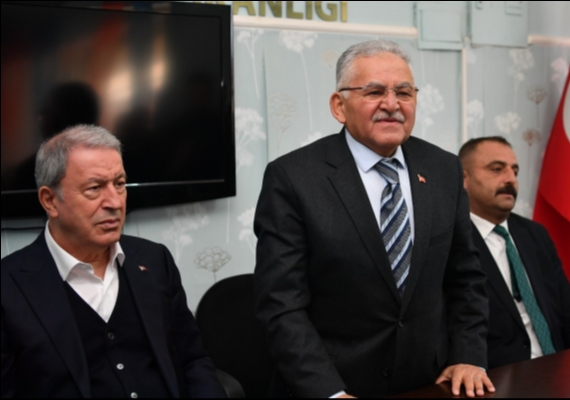 BA�KAN B�Y�KKILIǒTAN SARIO�LAN VE AKKI�LA�DA �RAMAZAN-I �ER�F� Z�YARETLER�