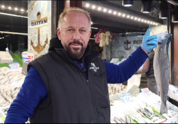 Bal�k sat��lar�nda Ramazan bereketi