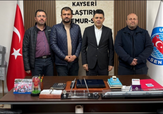 Ula�t�rma Bakan Yard�mc�s� Poyraz�dan Ula�t�rma Memur-Sen Kayseri �ubesi�ne ziyaret