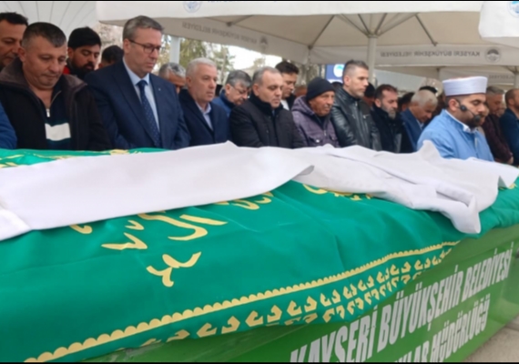 Kazada �len t�p ��rencisi Yaren, doktor �nl��� ile son yolculu�una u�urland� 