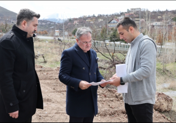 BA�KAN �ZDO�AN: 