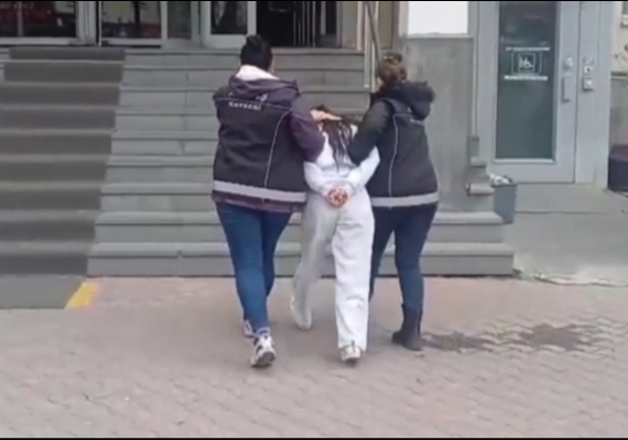 114 y�l hapisle aranan kad�n h�k�ml� yakaland� 