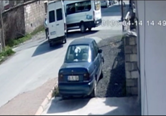 Kayseri�de iki minib�s �arp��t�: 8 yaral�