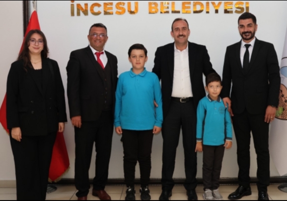 Ba�kan �lmek koltu�unu �ocuklara devretti