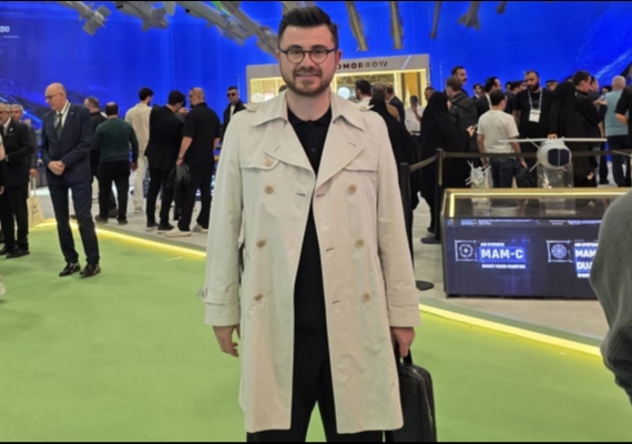 AK Parti Kayseri �l Ba�kan� H�seyin Okandan SAHA 2026 Fuar��na Kat�ld�.