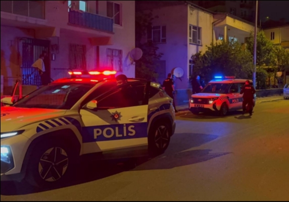 Kayseri�de B��akl� Kavga: 2 Yaral�