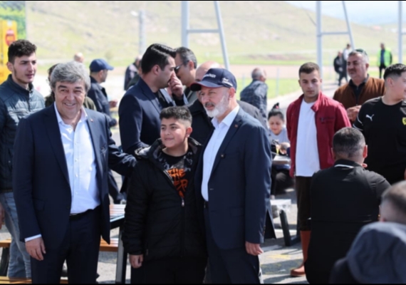 KOCAS�NAN�DAN PROFESYONEL KURBAN H�ZMET�NE TAM NOT
