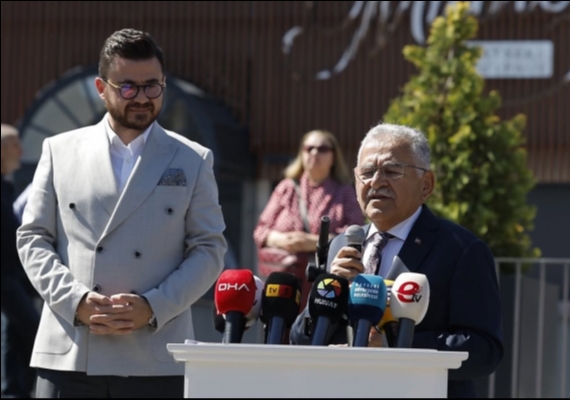 BA�KAN B�Y�KKILI�, M�LHEM KAYSER� MUTFA�I�NI TANITTI: �TAR�H, K�LT�R VE GASTRONOM� B�R ARADA�