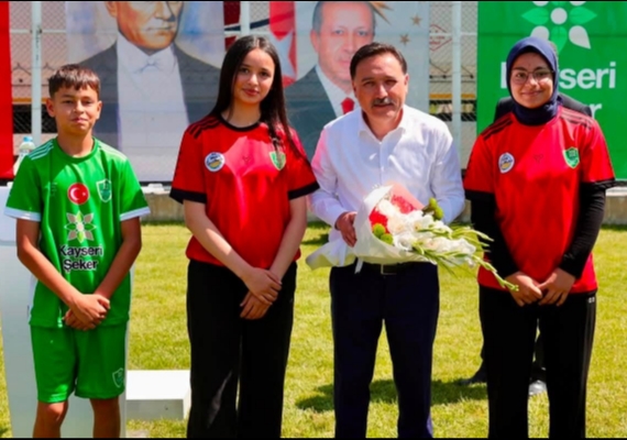 Kayseri �eker'in 14'�nc� yaz okulu ba�lad�