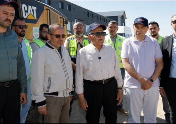 BA�KAN B�Y�KKILI�'TAN ERC�YES�E V�ZYONER DOKUNU�