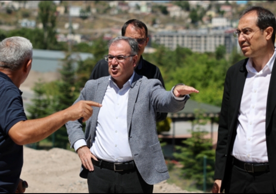 BA�KAN �ZDO�AN'DAN 112 AC�L SA�LIK MERKEZ� �N�AATINA YAKIN TAK�P