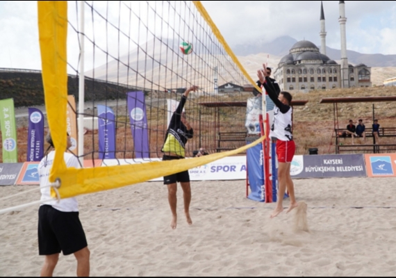 ERC�YES, VOLEYBOL TUTKUNLARINI BULU�TURACAK