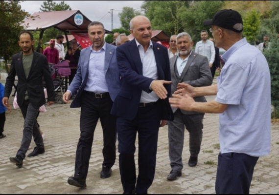 Saadet Partisi Kayseri Te�kilat� Geleneksel Piknik Program�nda Bir Araya Geldi