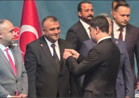 Kayseri�de 3 belediye meclis �yesi MHP�ye kat�ld�