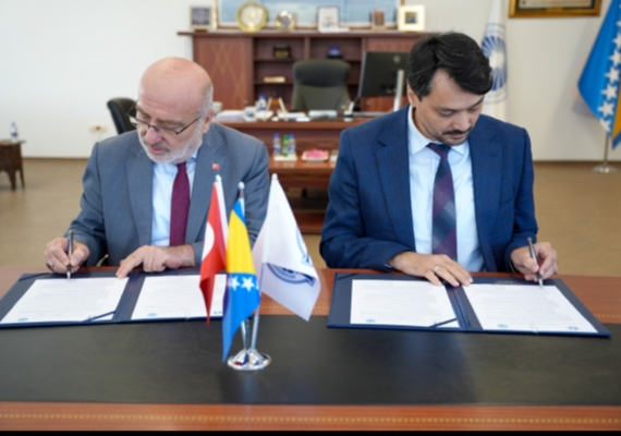 KAY� �LE ULUSLARARASI SARAYBOSNA �N�VERS�TES� ARASINDA AKADEM�K �� B�RL��� PROTOKOL� �MZALANDI