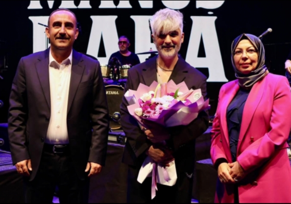 �NCESU�DA MANU� BABA KONSER�