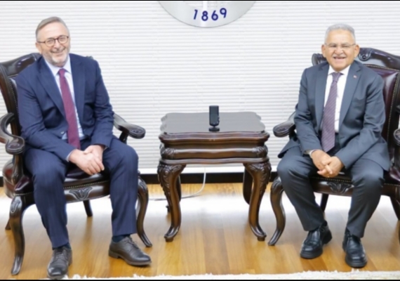 BAKAN YARDIMCISI YILMAZ�DAN BA�KAN B�Y�KKILIǒA �K�LT�R� �VG�S�