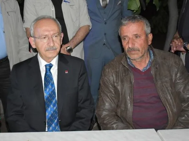 Chp Genel Başkanı Kemal Kılıçdaroğlu’ndan Şehidimiz Sercan Koç’un Ailesine Taziye Ziyareti