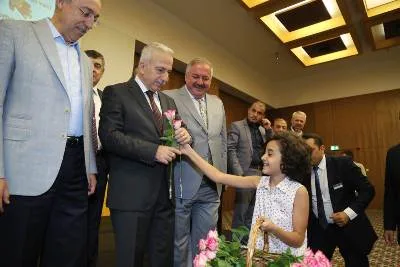 Vali Kamçı, “En Büyük Yatırım İnsana Yapılan Yatırımdır”