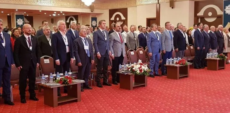 Tarihi Kentler Birliği ToplantısınaMelikgazi Damgası
