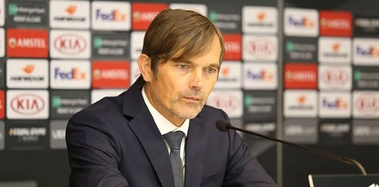 Fenerbahçe'de Cocu'nun görevine son verildi