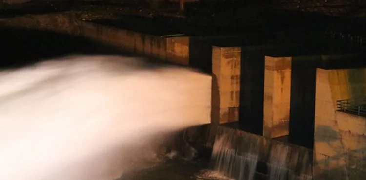 Dicle Barajı'nın bir kapağı koptu, valilik vatandaşları uyardı