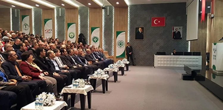 Başkan Akay: "Şeker sektörünün yeniden yapılanma sürecinde Kayseri Şeker üzerine düşeni yapacaktır"