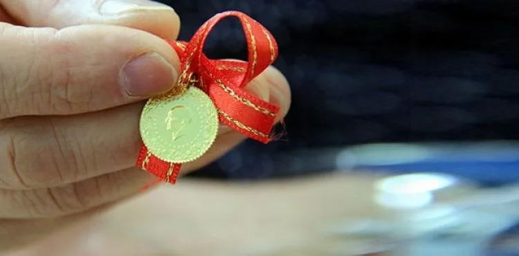 Piyasaya 1.5 milyon liralık sahte ziynet eşyasını sürmüşler