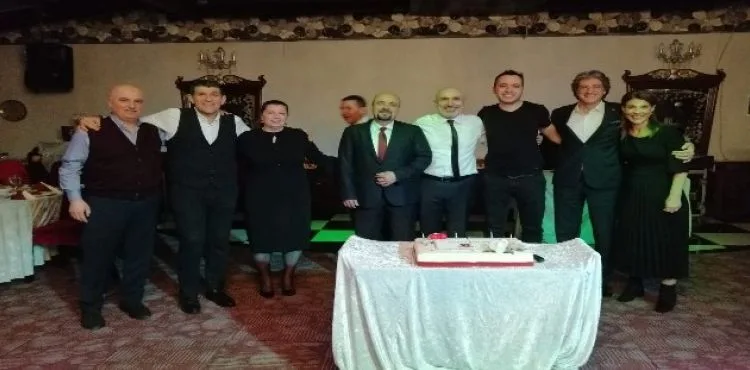 Doktorlar Tıp Bayramı gecesinde eğlendi