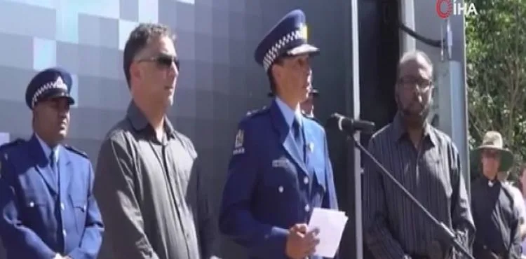 Yeni Zelandalı Müslüman polisin duygusal konuşması