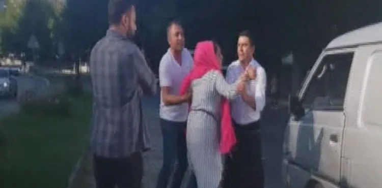Kızına araba çarpan anne sinir krizi geçirdi