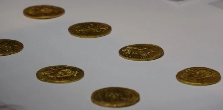 Çanakkale'de bin 500 yıllık Bizans definesi bulundu