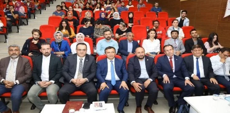 ERÜ'de “Türk- Rus İlişkileri” Konulu Panel Düzenlendi