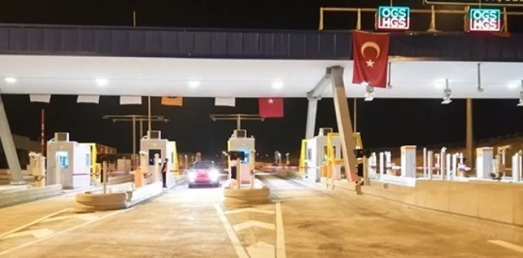 Menemen-Aliağa-Çandarlı Otoyolunun bazı kesimleri trafiğe açıldı