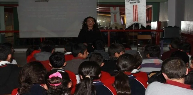 Aile, Çalışma ve Sosyal Hizmetler Bakanlığından çocuklara uzanan el