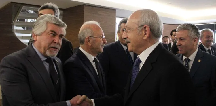 Kılıçdaroğlu, Kayseri'de iş insanlarıyla buluştu