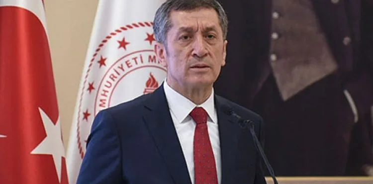Bakan Ziya Selçuk'tan uzaktan eğitim bilgilendirmesi