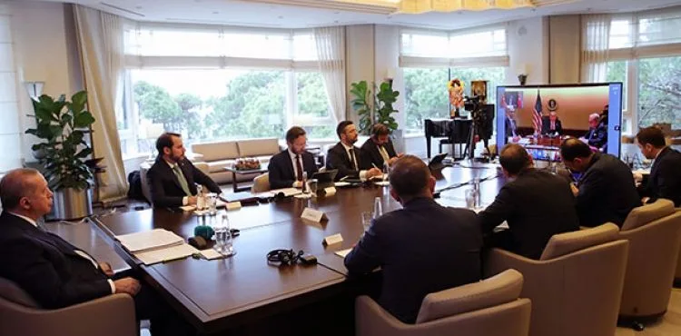 Video konferans yöntemiyle yapılan koronavirüs G20 Liderler Olağanüstü Zirvesi başladı.