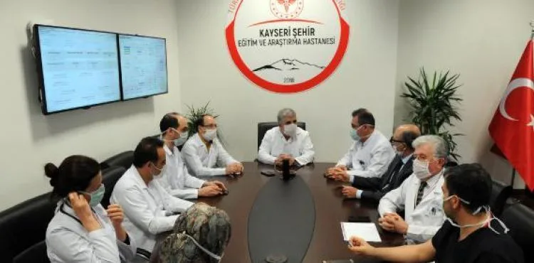 Bilim Kurulu üyesi Çelik: Çocukların virüsü daha fazla kişiye bulaştırma olasılığı var