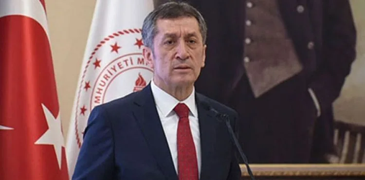 MEB'in veli kuşağı programı 'Bizden' başlıyor