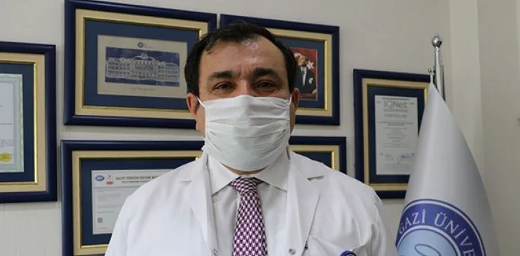 Bilim Kurulu Üyesi Demircan: AVM'de kuyruk akıl alır gibi değil