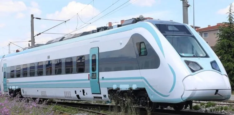 Milli Elektrikli Tren, 29 Mayıs’ta raya inecek